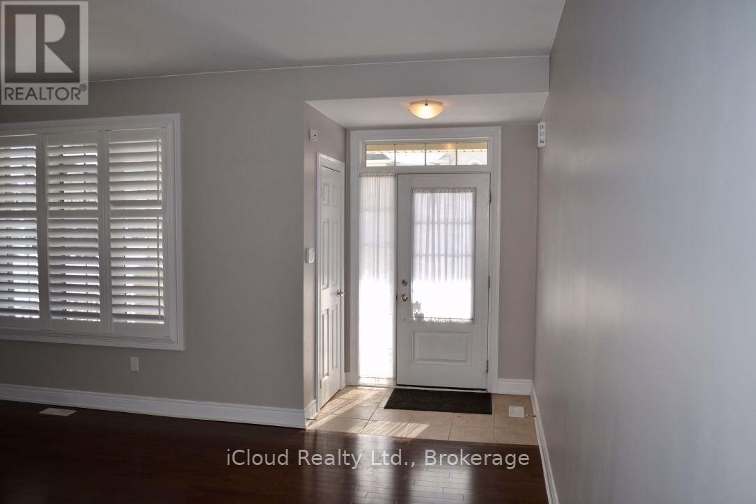 43 Merrickville Way, Brampton, Ontario  L6Y 0V2 - Photo 2 - W12539812