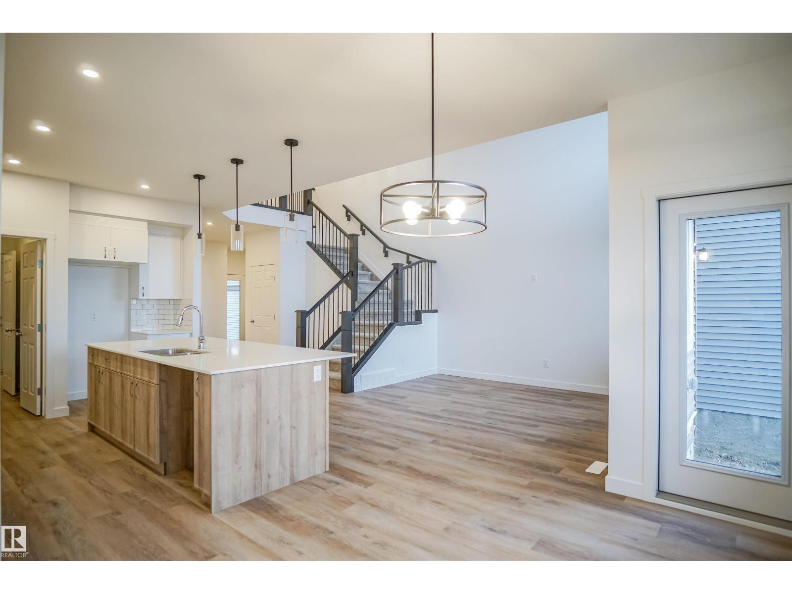 9740 Carson Pl Sw, Edmonton, Alberta  T6W 4X8 - Photo 12 - E4465551