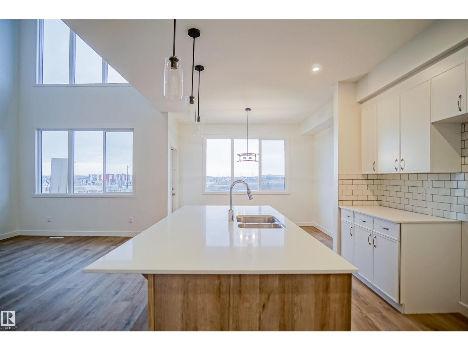 9740 Carson Pl Sw, Edmonton, Alberta  T6W 4X8 - Photo 7 - E4465551