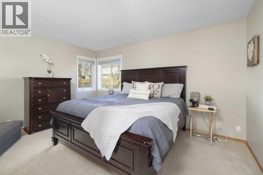 86 Tuscany Ridge View Nw, Calgary, Alberta  T3L 2J5 - Photo 21 - A2254025