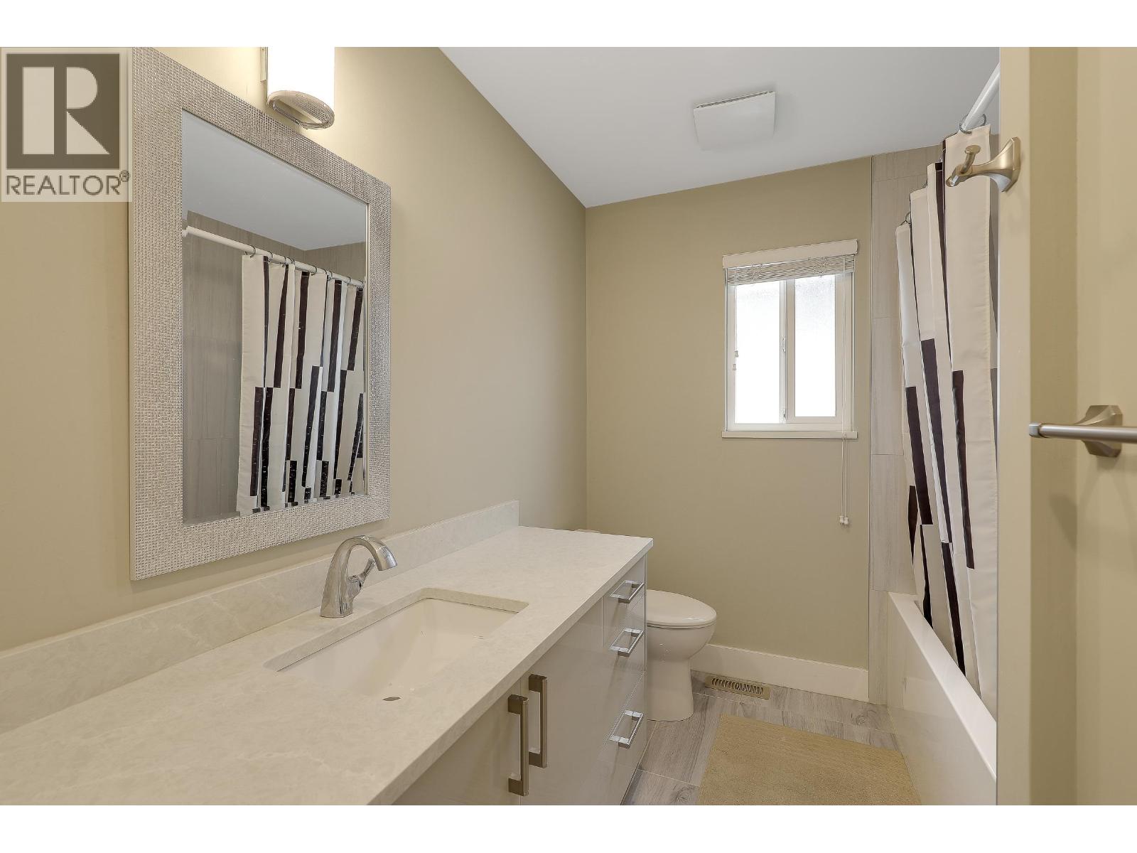 2624 Kitchener Street, Vancouver, British Columbia  V5K 3C8 - Photo 17 - R3066924