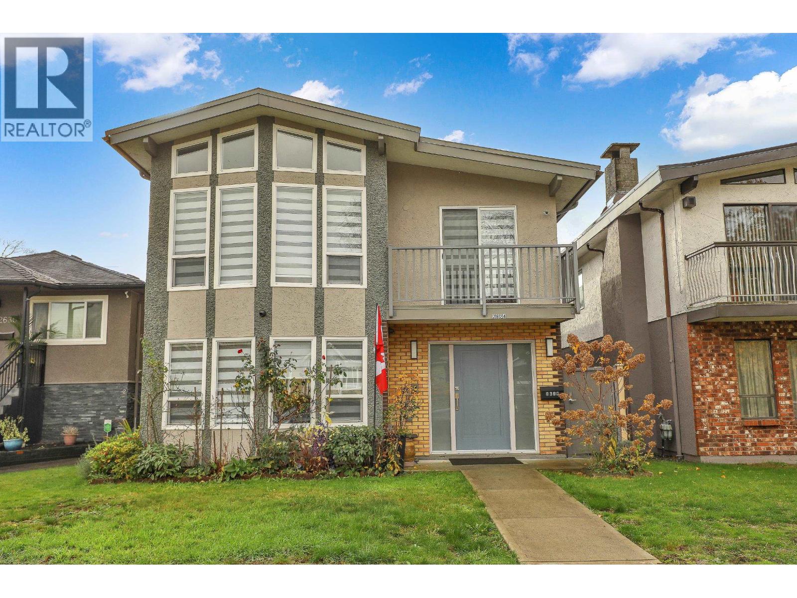 2624 Kitchener Street, Vancouver, British Columbia  V5K 3C8 - Photo 1 - R3066924