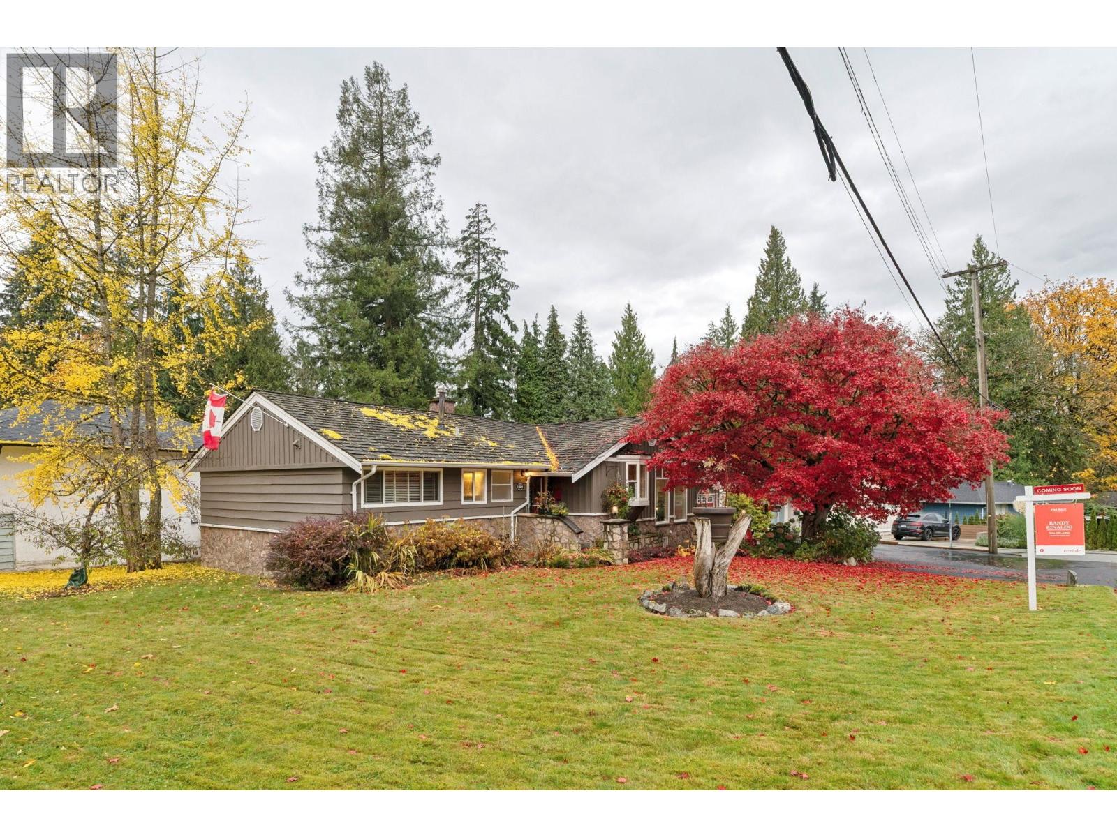 1501 Marine Crescent, Coquitlam, British Columbia  V3J 5X4 - Photo 3 - R3066805