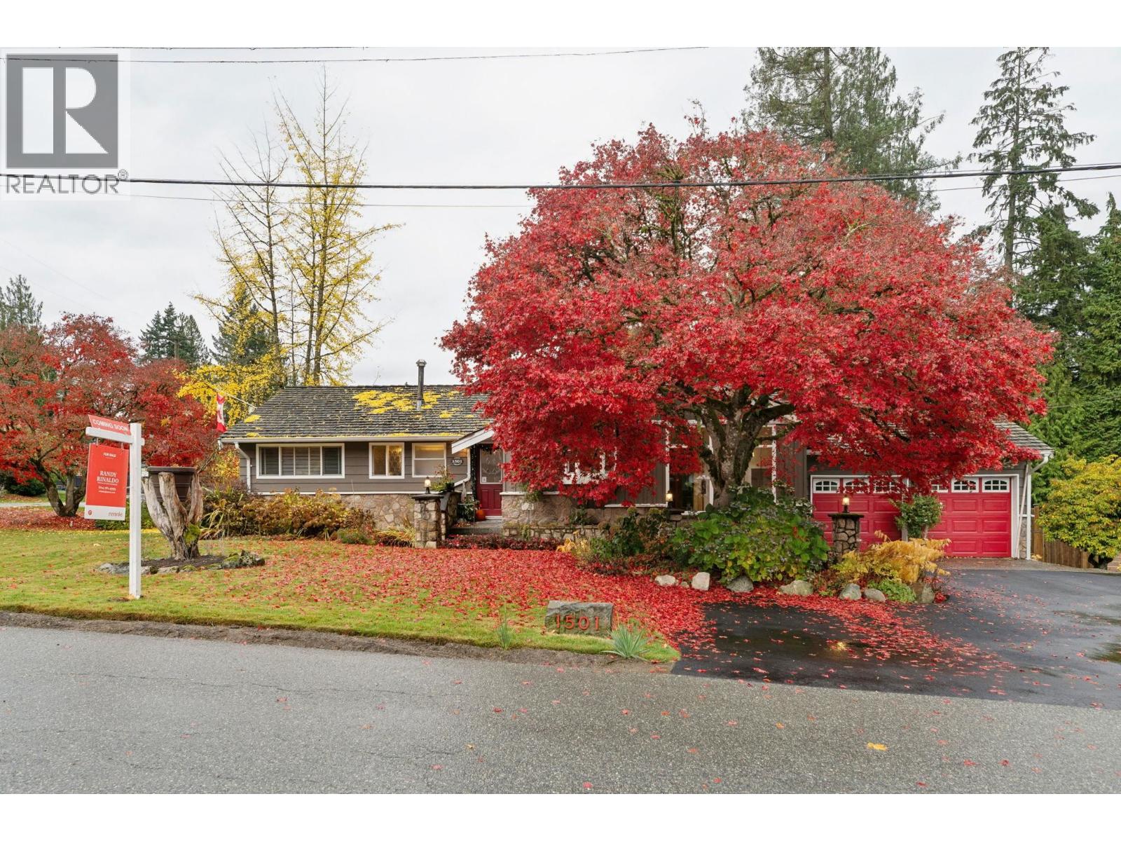 1501 MARINE CRESCENT, Coquitlam, British Columbia