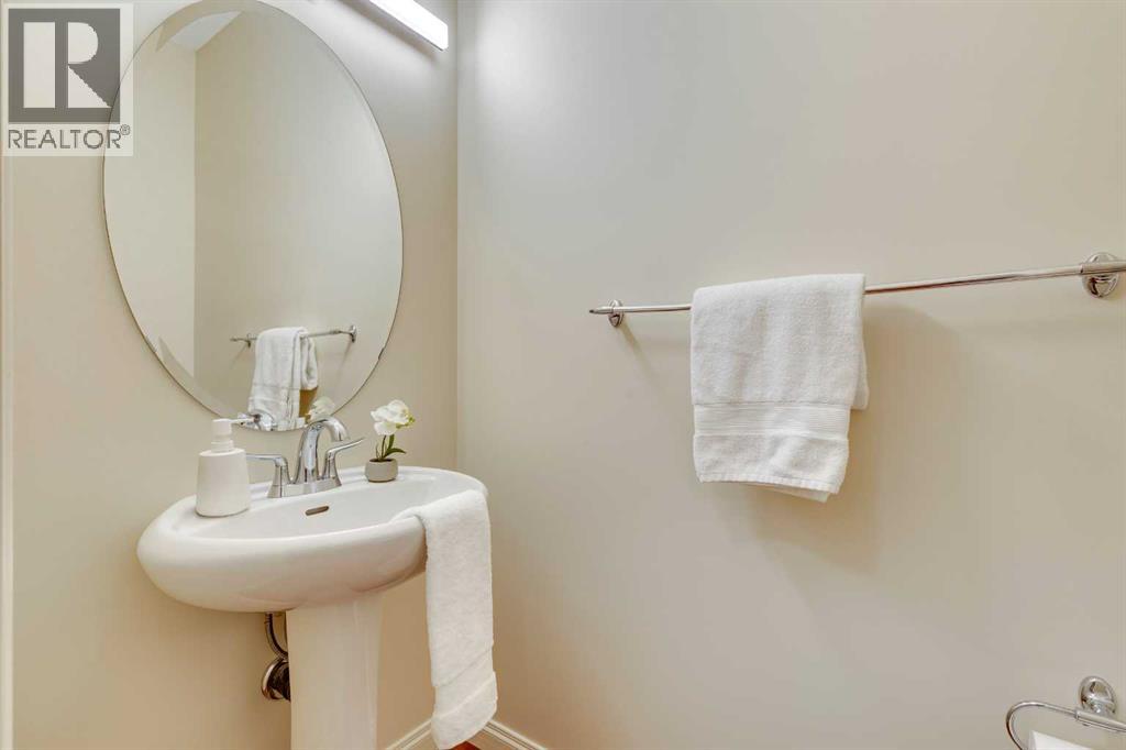 75 Cranridge Heights Se, Calgary, Alberta  T3M 0C1 - Photo 10 - A2232536