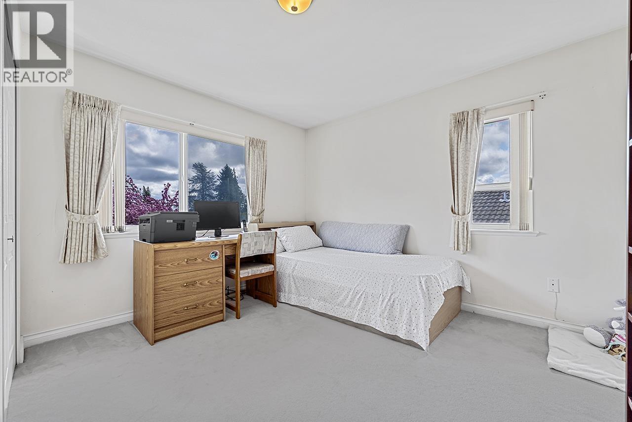 7362 Waverley Avenue, Burnaby, British Columbia  V5J 4A6 - Photo 10 - R3067017