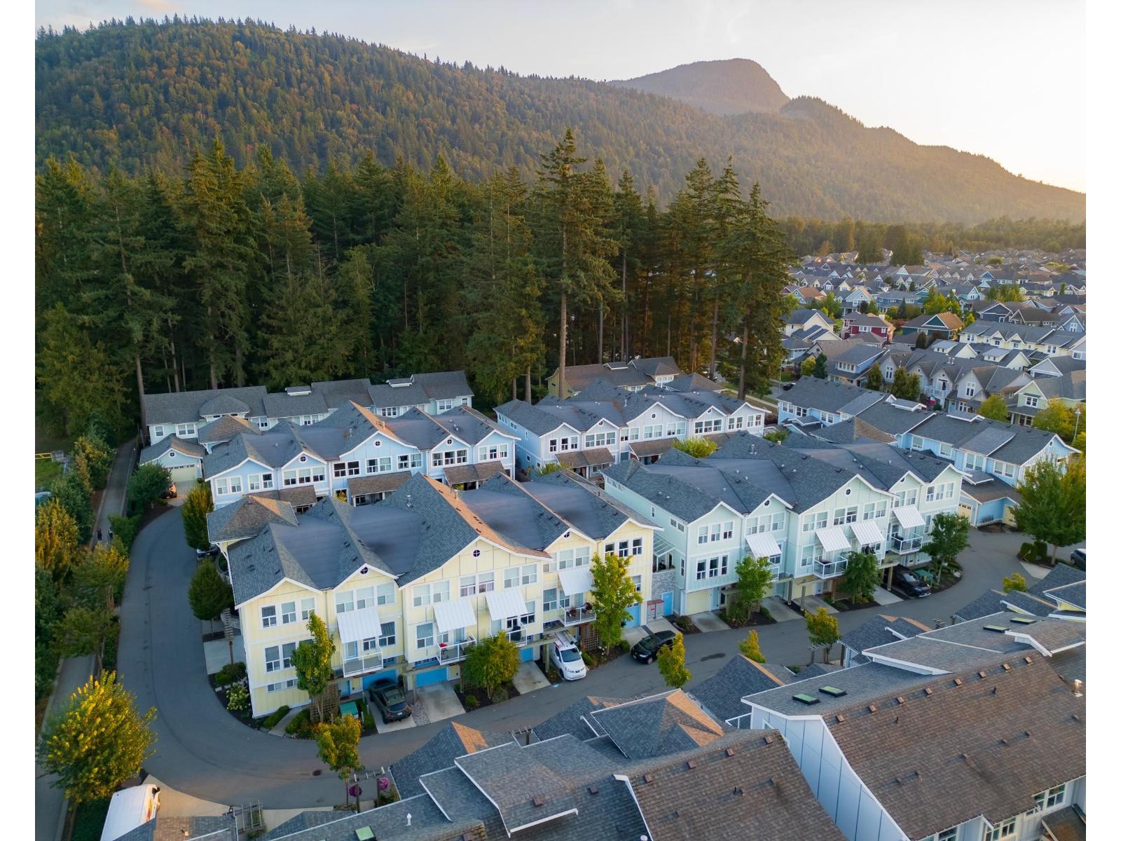 39 44849 ANGLERS BOULEVARD, Chilliwack, British Columbia