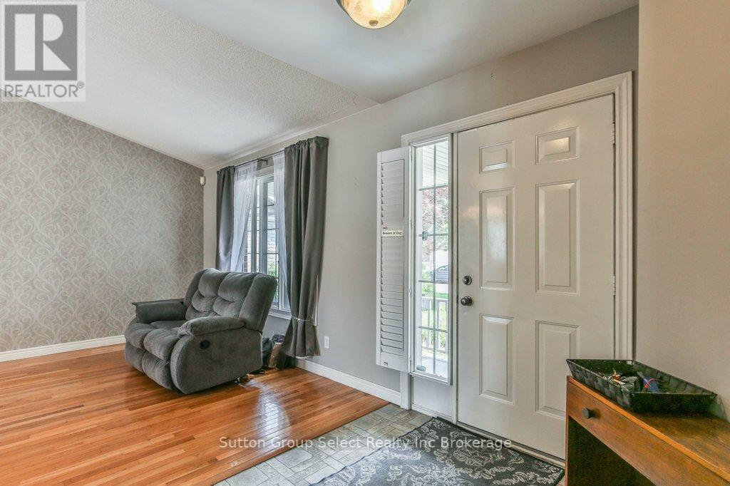 21 Heron Avenue, Woodstock, Ontario  N4T 1T1 - Photo 14 - X12361259