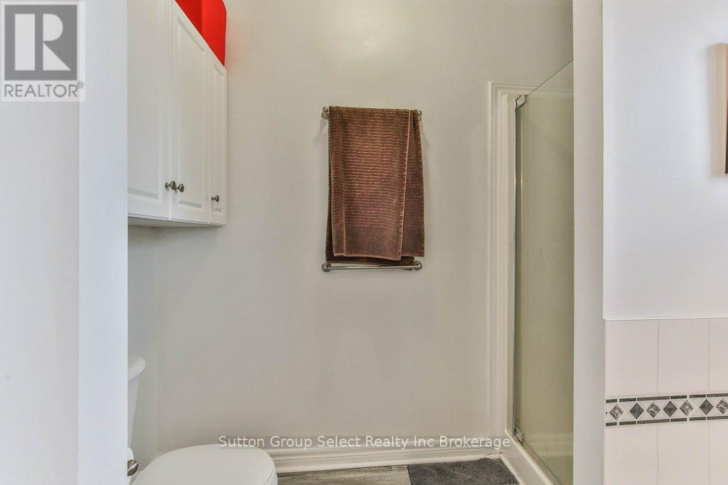 21 Heron Avenue, Woodstock, Ontario  N4T 1T1 - Photo 29 - X12361259