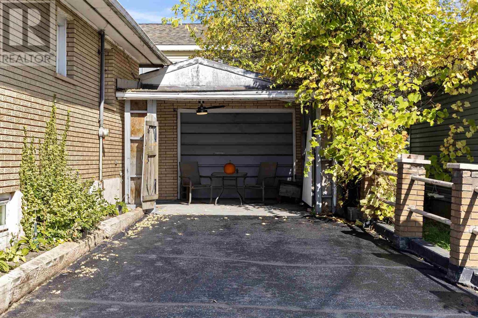 394 Connaught Ave, Sault Ste. Marie, Ontario  P6C 2C9 - Photo 5 - SM252910