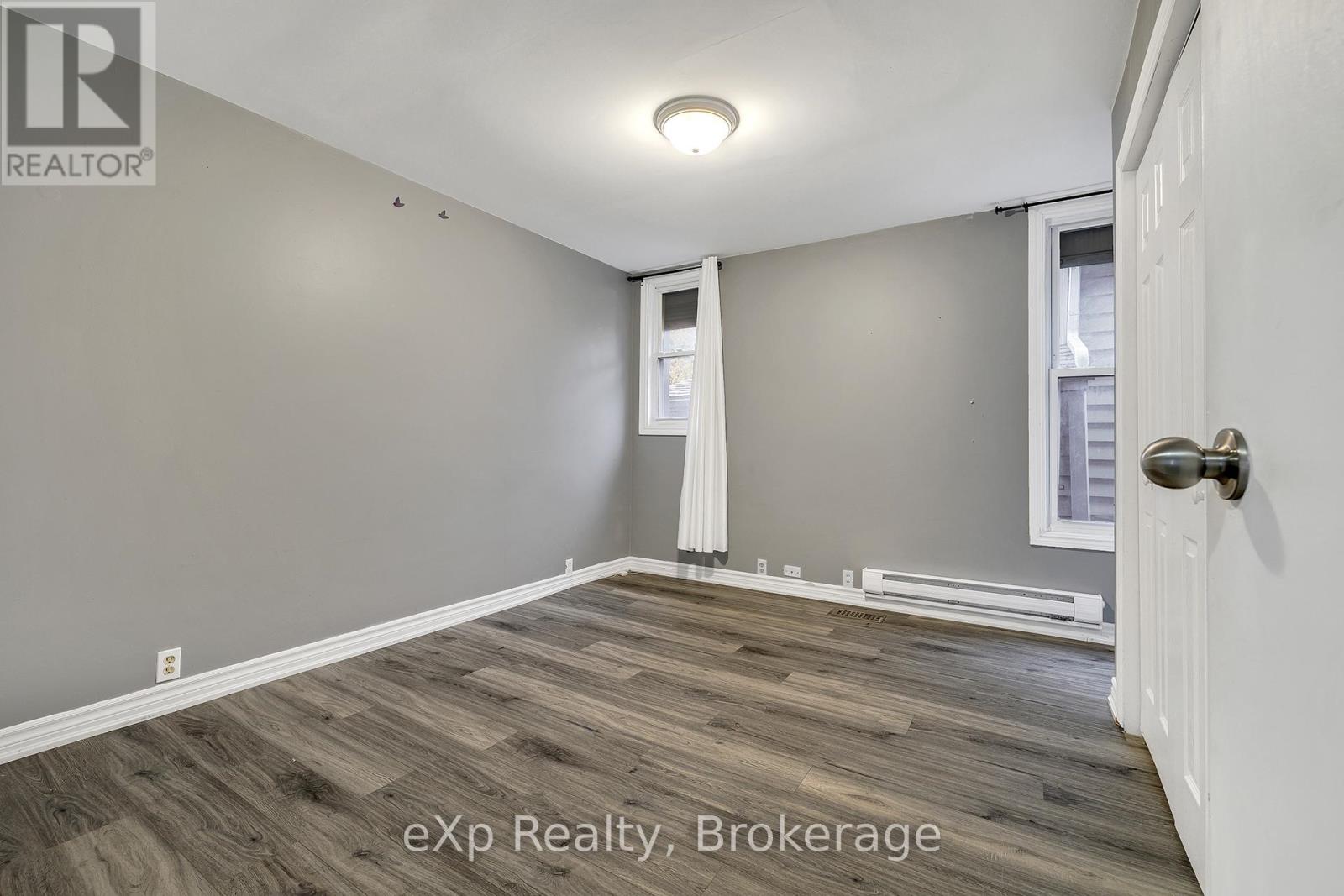 174 William Street, Brantford, Ontario  N3T 3L5 - Photo 21 - X12539854