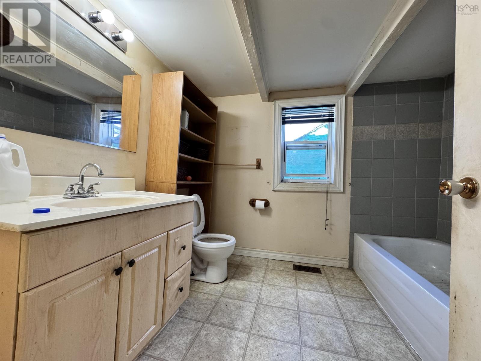 1587 Highway 206, West Arichat, Nova Scotia  B0E 3J0 - Photo 11 - 202527226