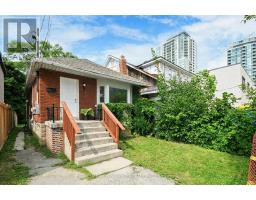 14 FRANKLIN AVENUE, Toronto, Ontario