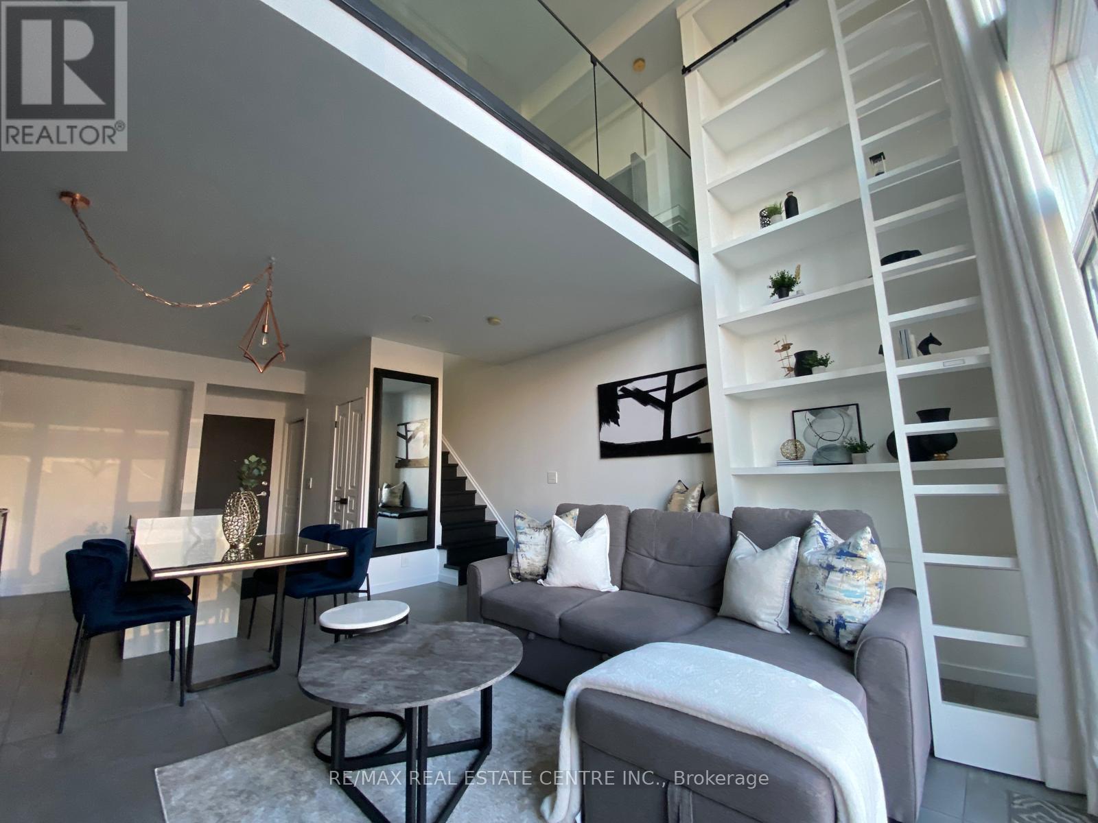 503 - 220 Burnhamthorpe Road W, Mississauga, Ontario L5B 4N4 - Photo 35 - W12537064