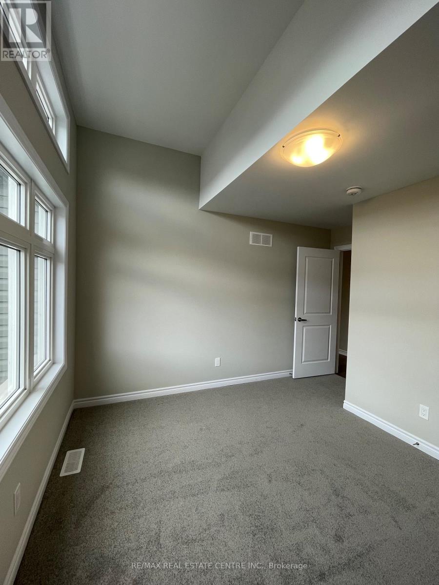 44 - 5672 Dorchester Road, Niagara Falls, Ontario  L2G 5S3 - Photo 15 - X12537134