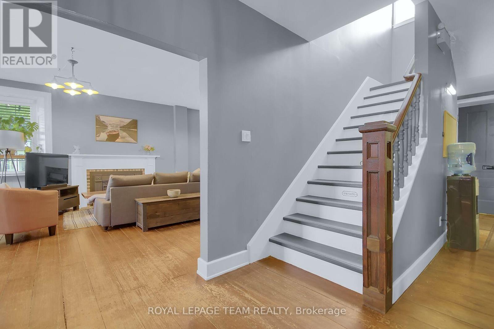 6 Spencer Street S, Edwardsburgh/cardinal, Ontario  K0E 1X0 - Photo 29 - X12399147