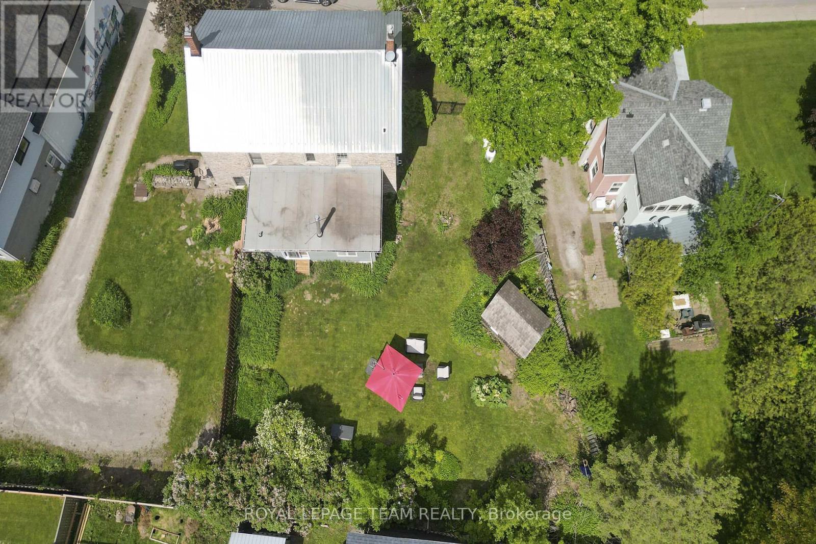 6 Spencer Street S, Edwardsburgh/cardinal, Ontario  K0E 1X0 - Photo 46 - X12399147