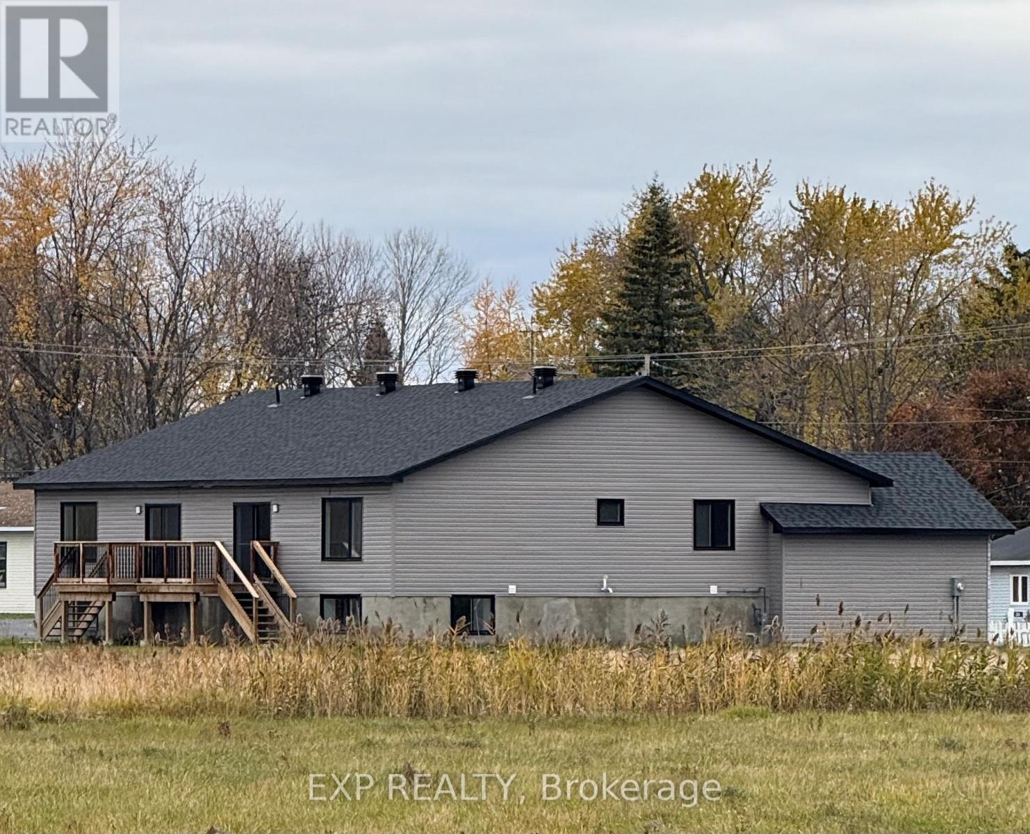 24 S Beech Street, South Glengarry, Ontario  K0C 1N0 - Photo 17 - X12476950