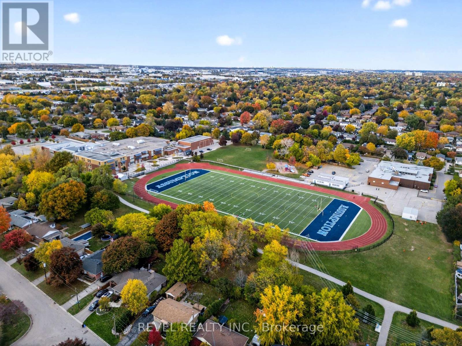 1 - 600 Maplehill Drive, Burlington, Ontario  L7N 2W3 - Photo 20 - W12485694