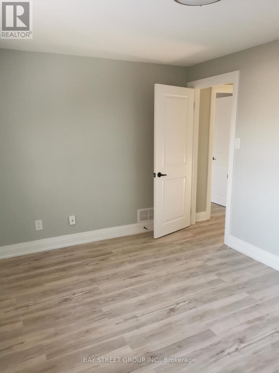 Main - 58 Erinlea Crescent, Toronto, Ontario  M1H 2S9 - Photo 12 - E12520174