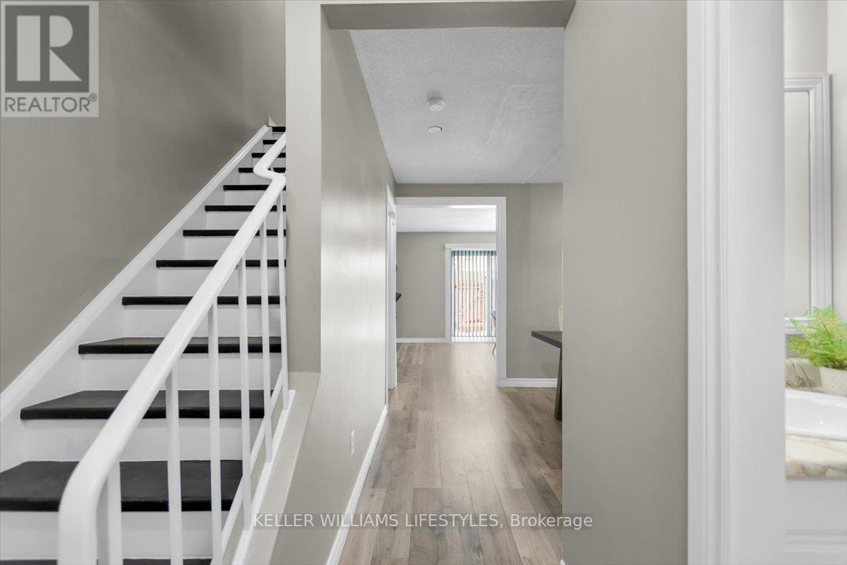 152 - 1330 Jalna Boulevard, London South, Ontario  N6E 2H7 - Photo 4 - X12539894