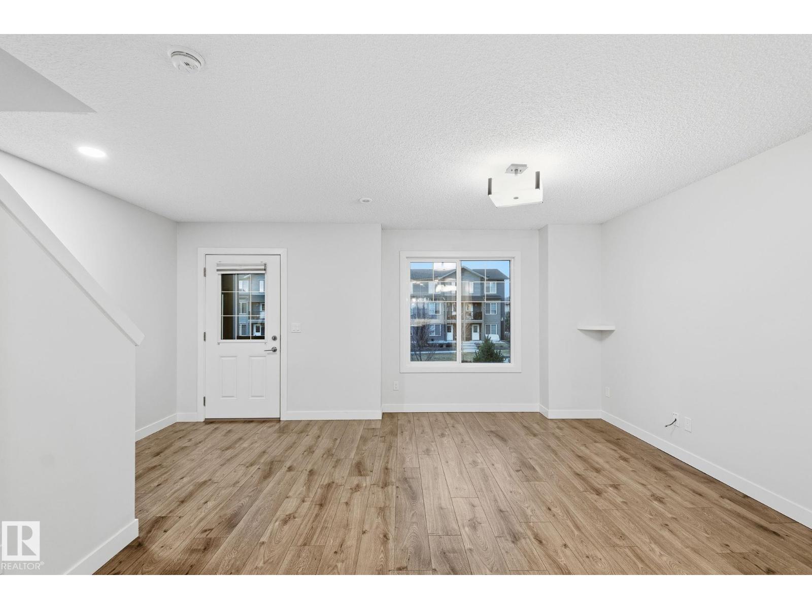 #38 3025 151 Av Nw, Edmonton, Alberta  T5Y 3W4 - Photo 9 - E4465555