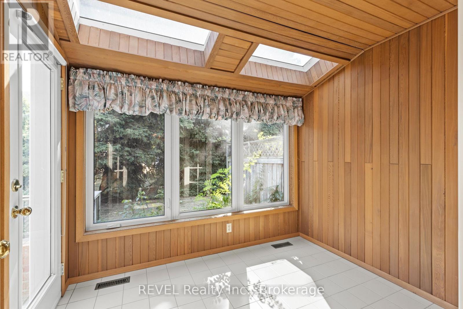 4155 Beechnut Court, Lincoln, Ontario L0R 2C0 - Photo 20 - X12539858