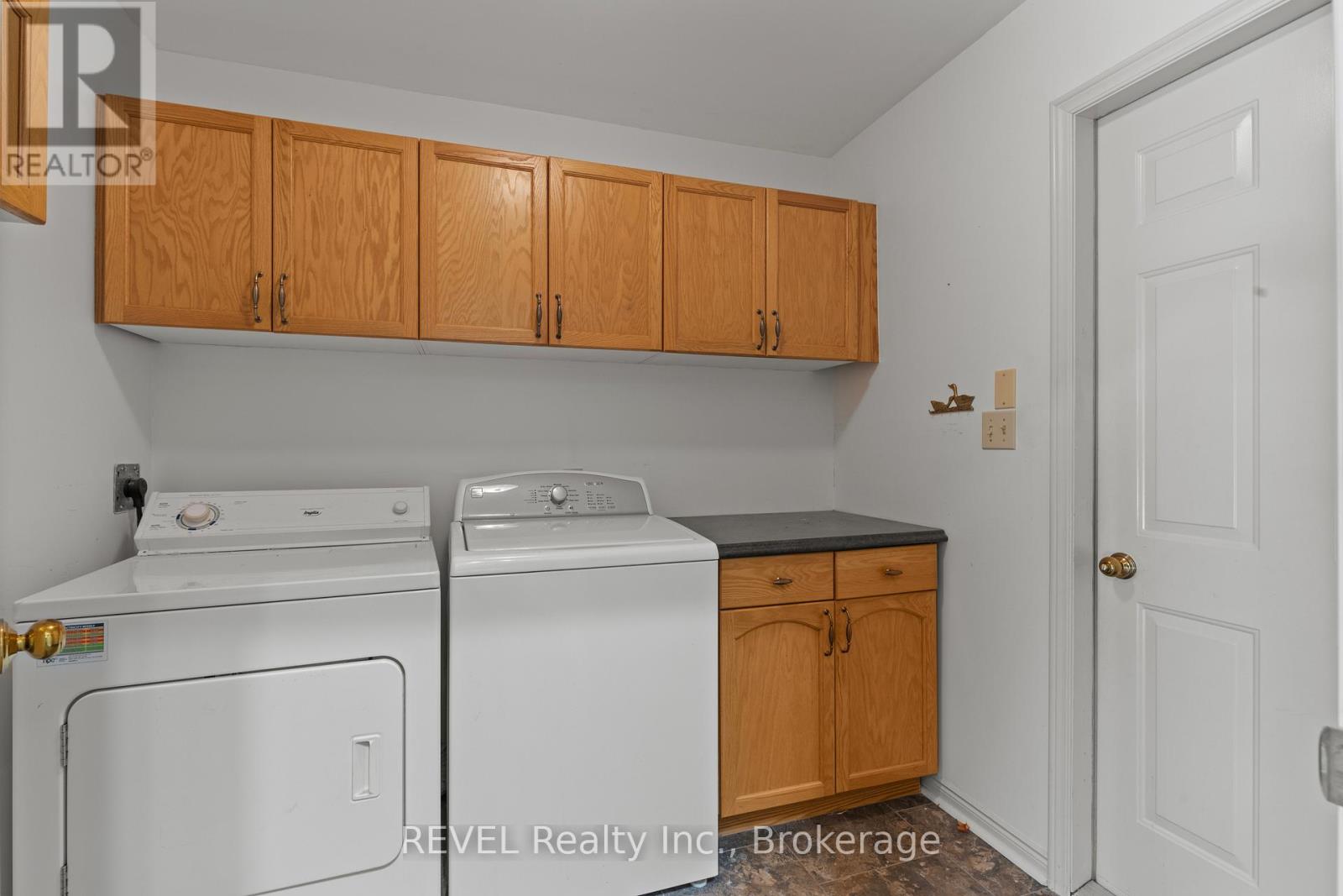 4155 Beechnut Court, Lincoln, Ontario L0R 2C0 - Photo 22 - X12539858