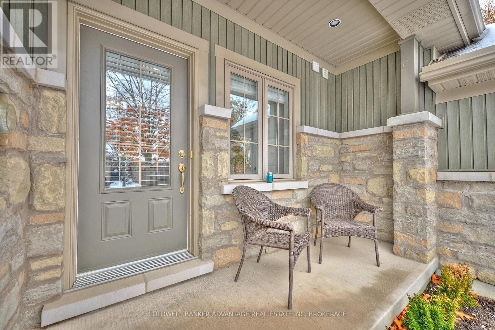 21 - 1398 Pelham Street, Pelham, Ontario  L3E 0T4 - Photo 2 - X12539890