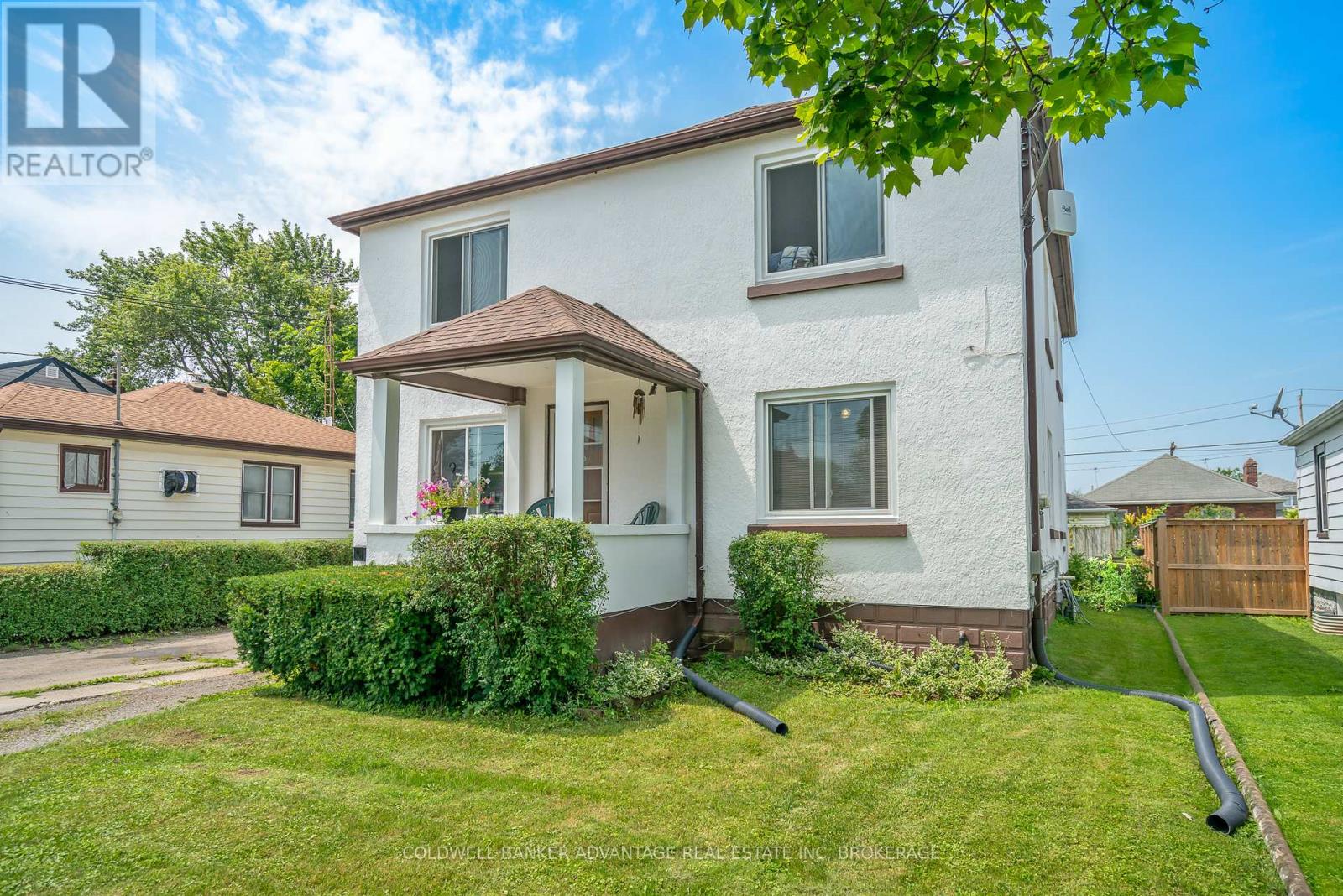 51 Lyons Avenue, Welland, Ontario L3B 1L8 - Photo 2 - X12539904