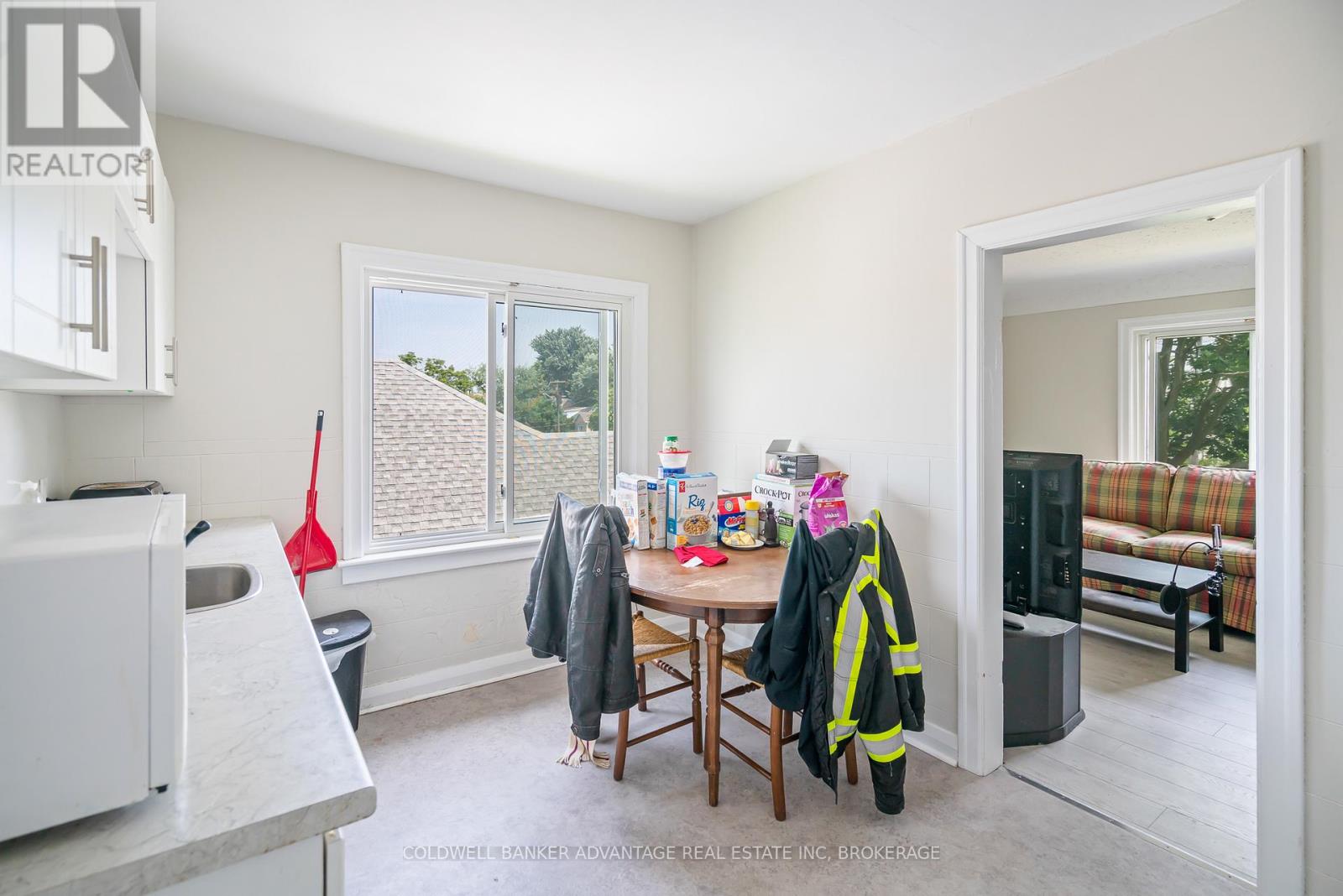 51 Lyons Avenue, Welland, Ontario L3B 1L8 - Photo 24 - X12539904