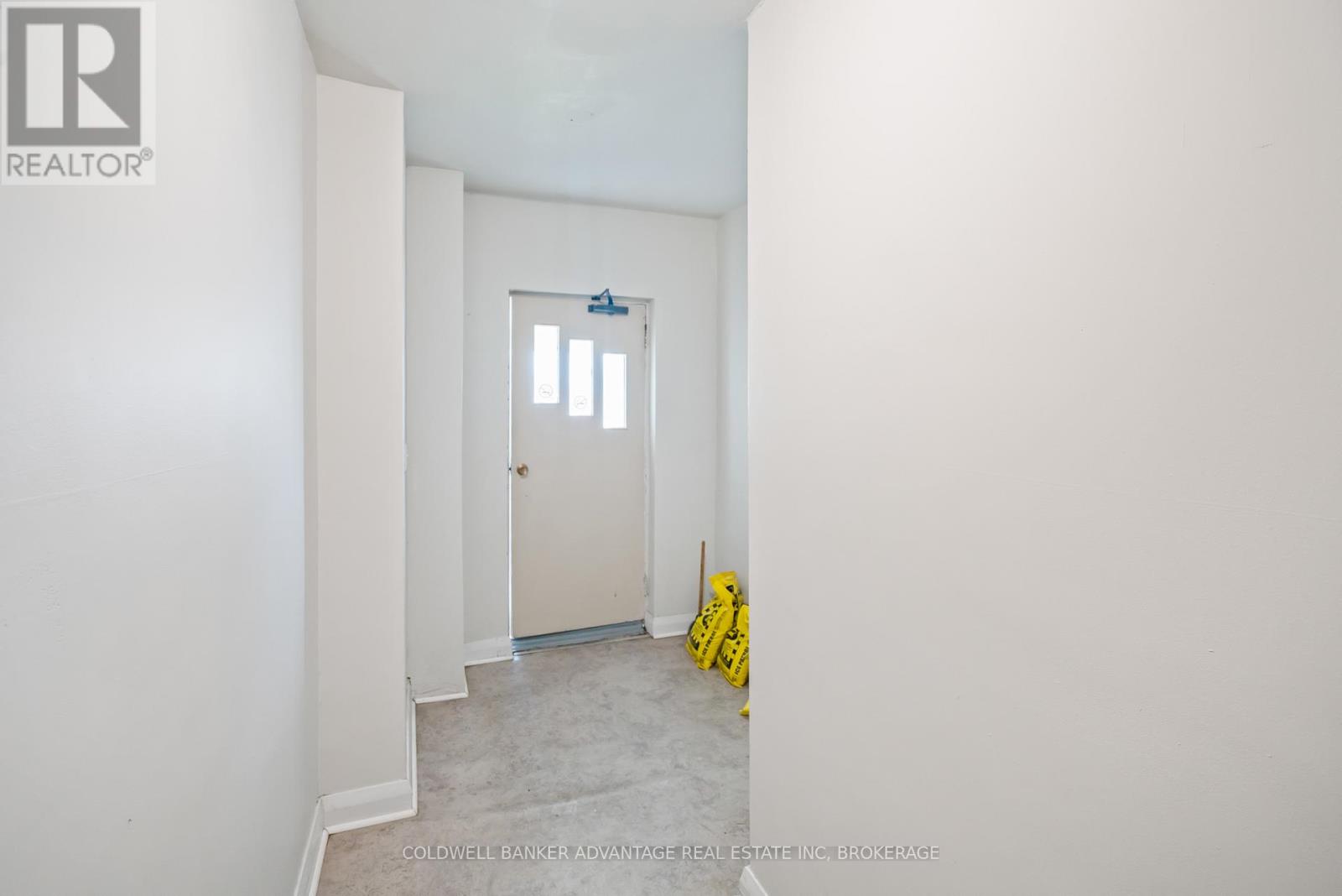 51 Lyons Avenue, Welland, Ontario L3B 1L8 - Photo 29 - X12539904