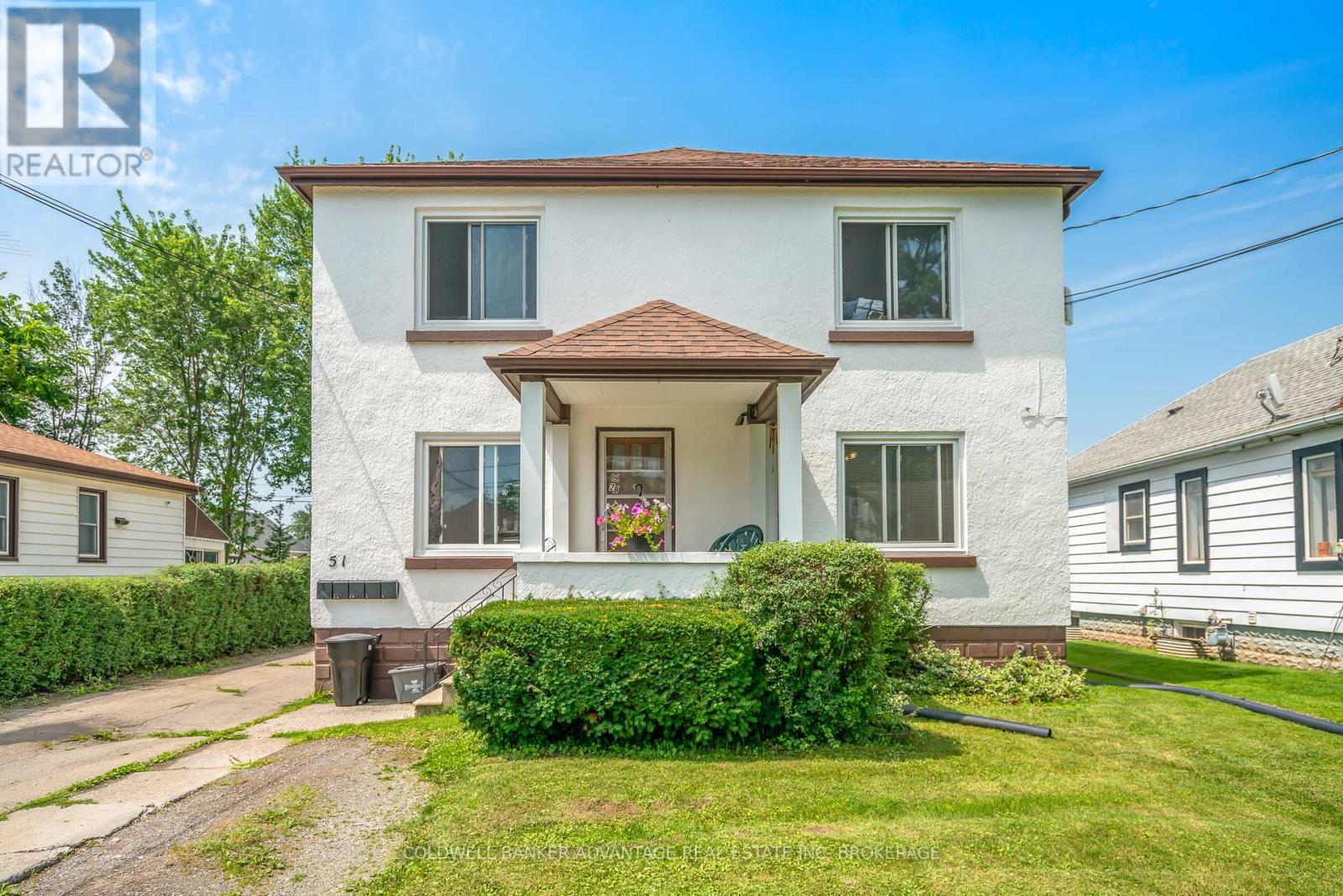 51 Lyons Avenue, Welland, Ontario L3B 1L8 - Photo 3 - X12539904