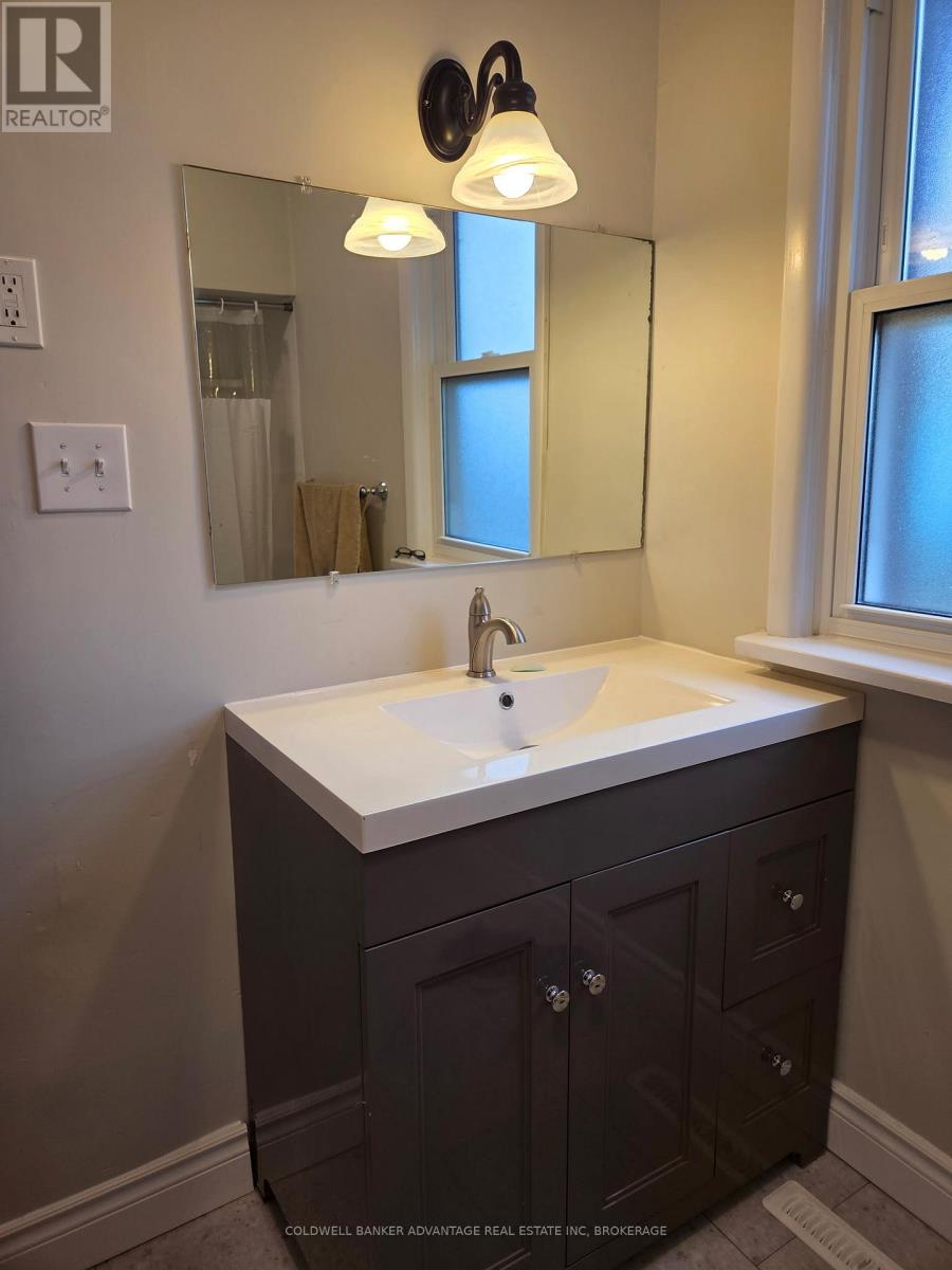 51 Lyons Avenue, Welland, Ontario L3B 1L8 - Photo 47 - X12539904