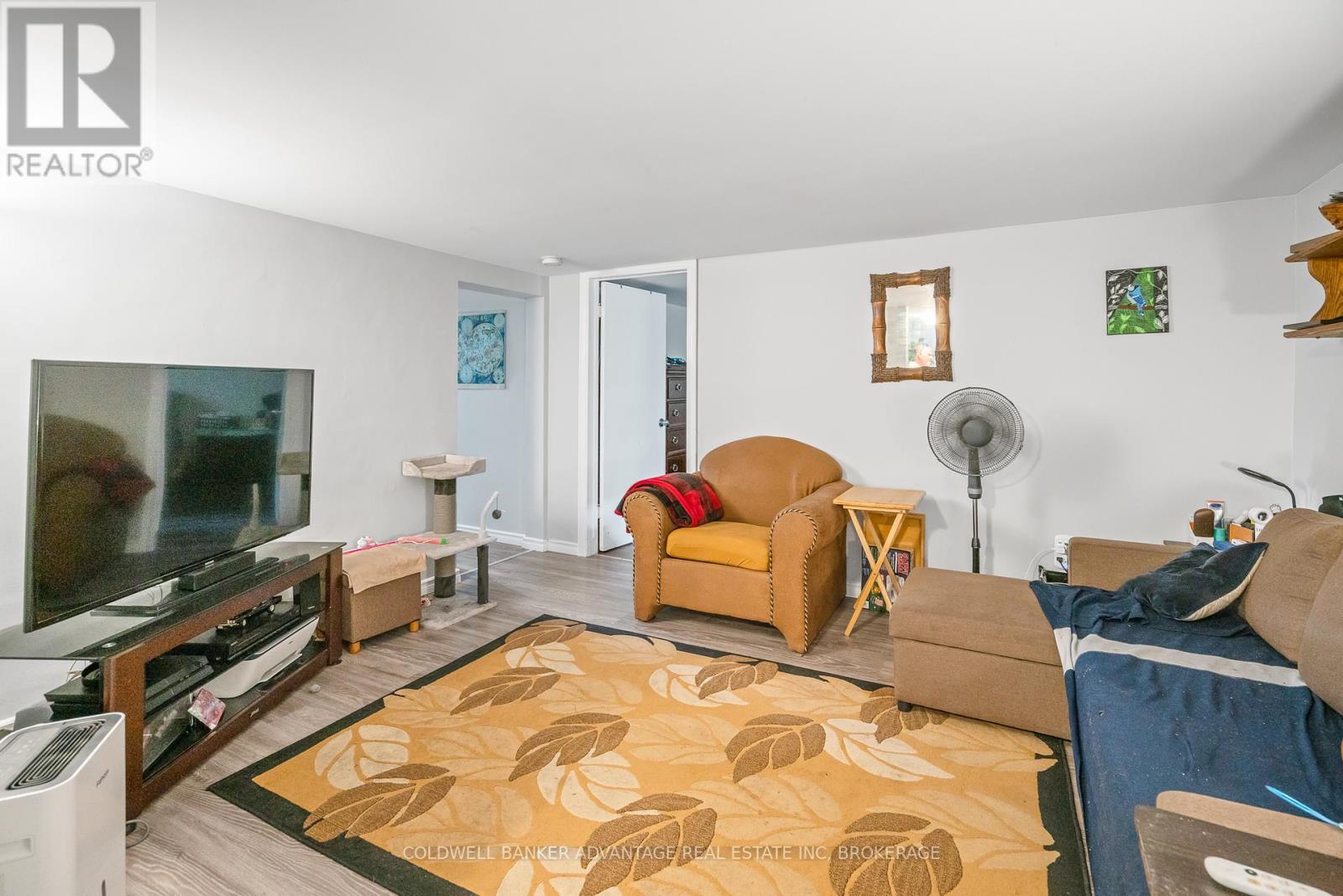 51 Lyons Avenue, Welland, Ontario L3B 1L8 - Photo 6 - X12539904