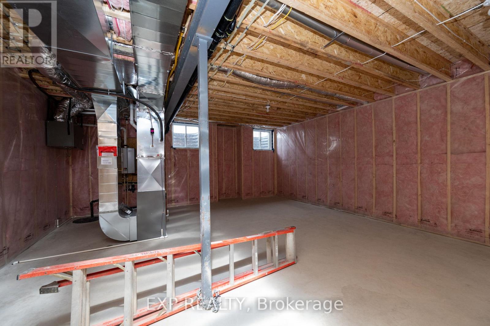 2060 Wickerson Road, London South, Ontario  N6K 5C4 - Photo 31 - X12405711