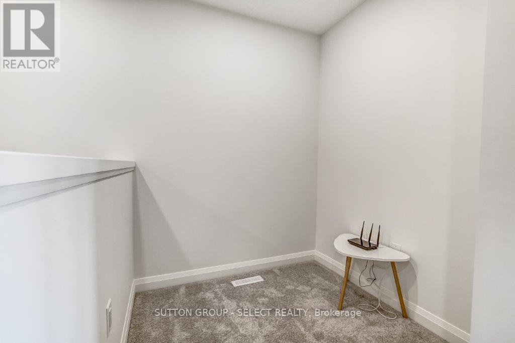 3 - 1 Miller Drive, Lucan Biddulph, Ontario  N0M 2J0 - Photo 24 - X12539302