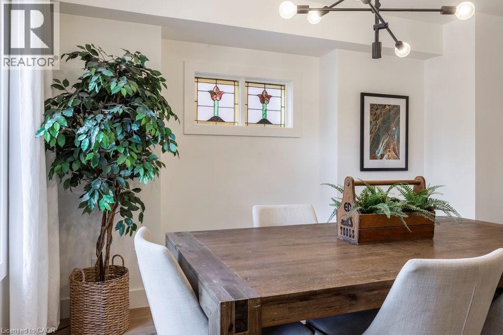 284 Houghton Avenue S, Hamilton, Ontario  L8K 2N3 - Photo 16 - 40784907