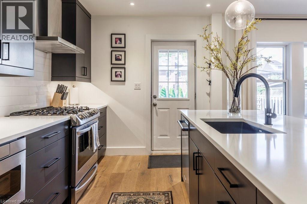 284 Houghton Avenue S, Hamilton, Ontario  L8K 2N3 - Photo 20 - 40784907