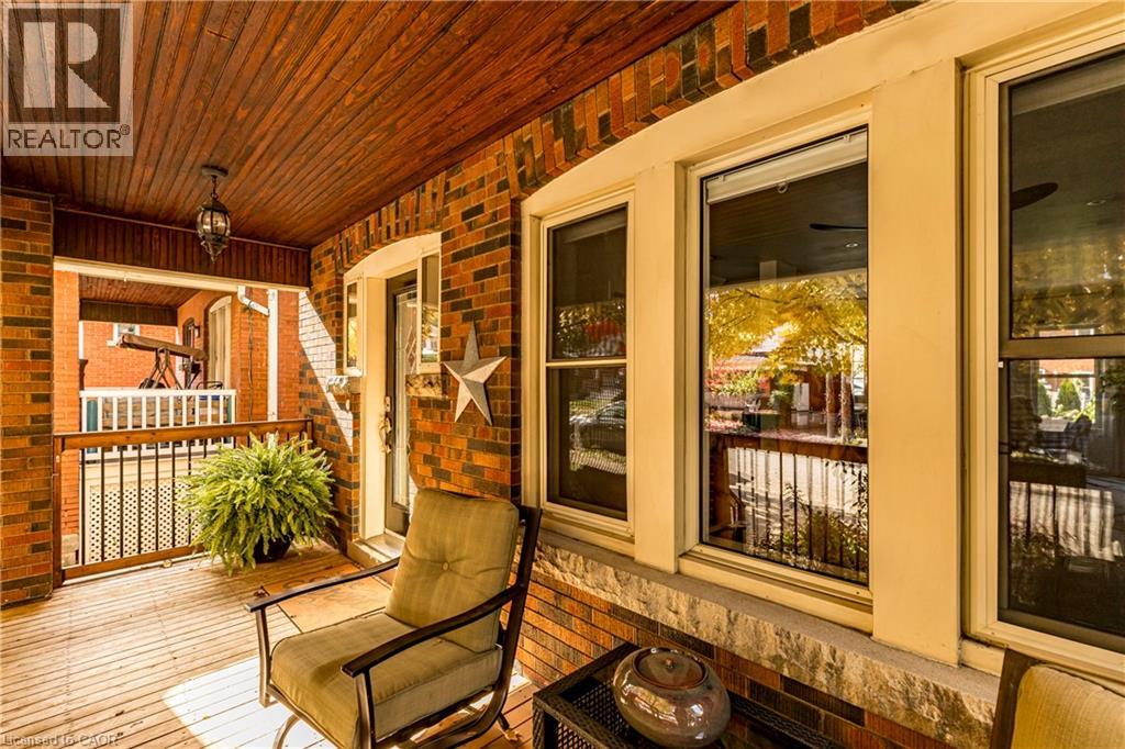 284 Houghton Avenue S, Hamilton, Ontario  L8K 2N3 - Photo 5 - 40784907