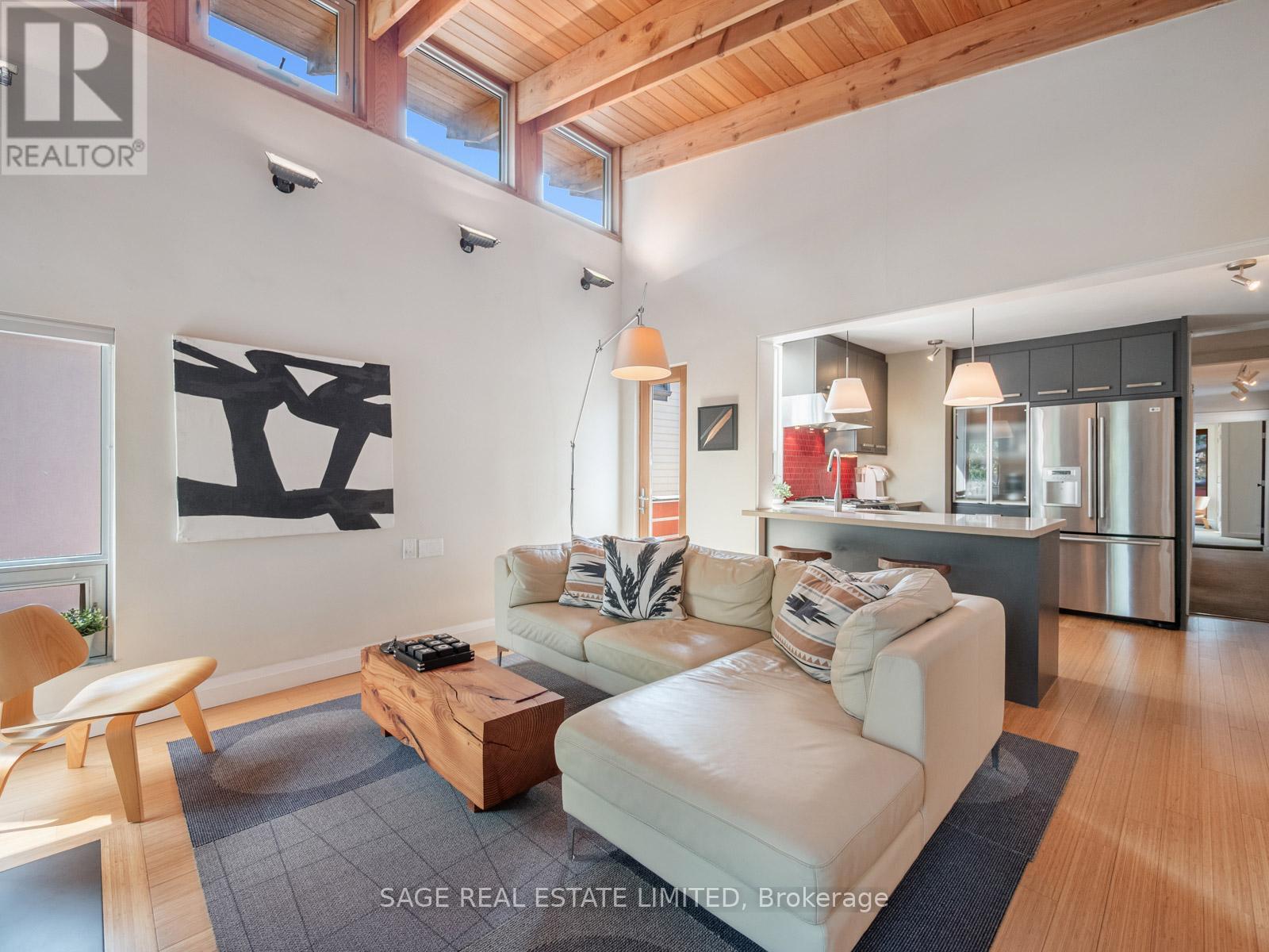 53 Jersey Avenue, Toronto, Ontario  M6G 3A4 - Photo 6 - C12514266