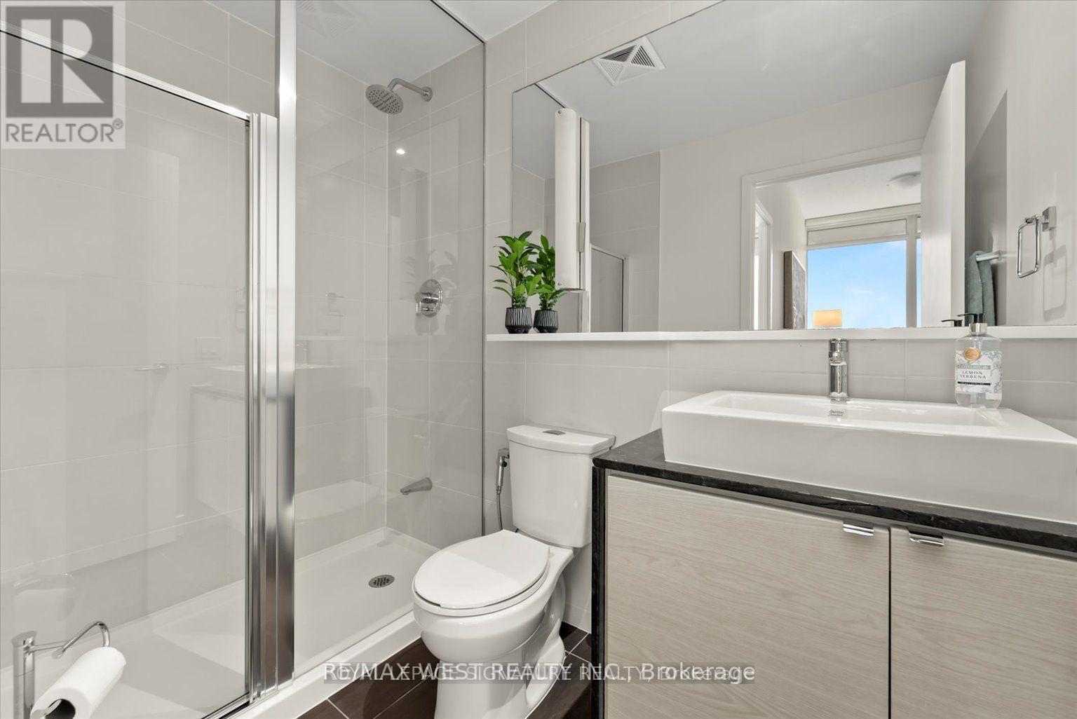 3517 - 121 Mcmahon Drive, Toronto, Ontario  M2K 0C1 - Photo 12 - C12539828