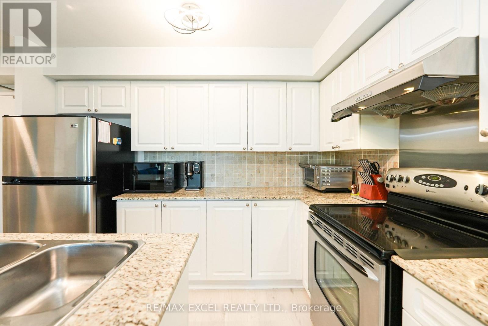 711 - 920 Sheppard Avenue W, Toronto, Ontario  M3H 0A2 - Photo 14 - C12539848