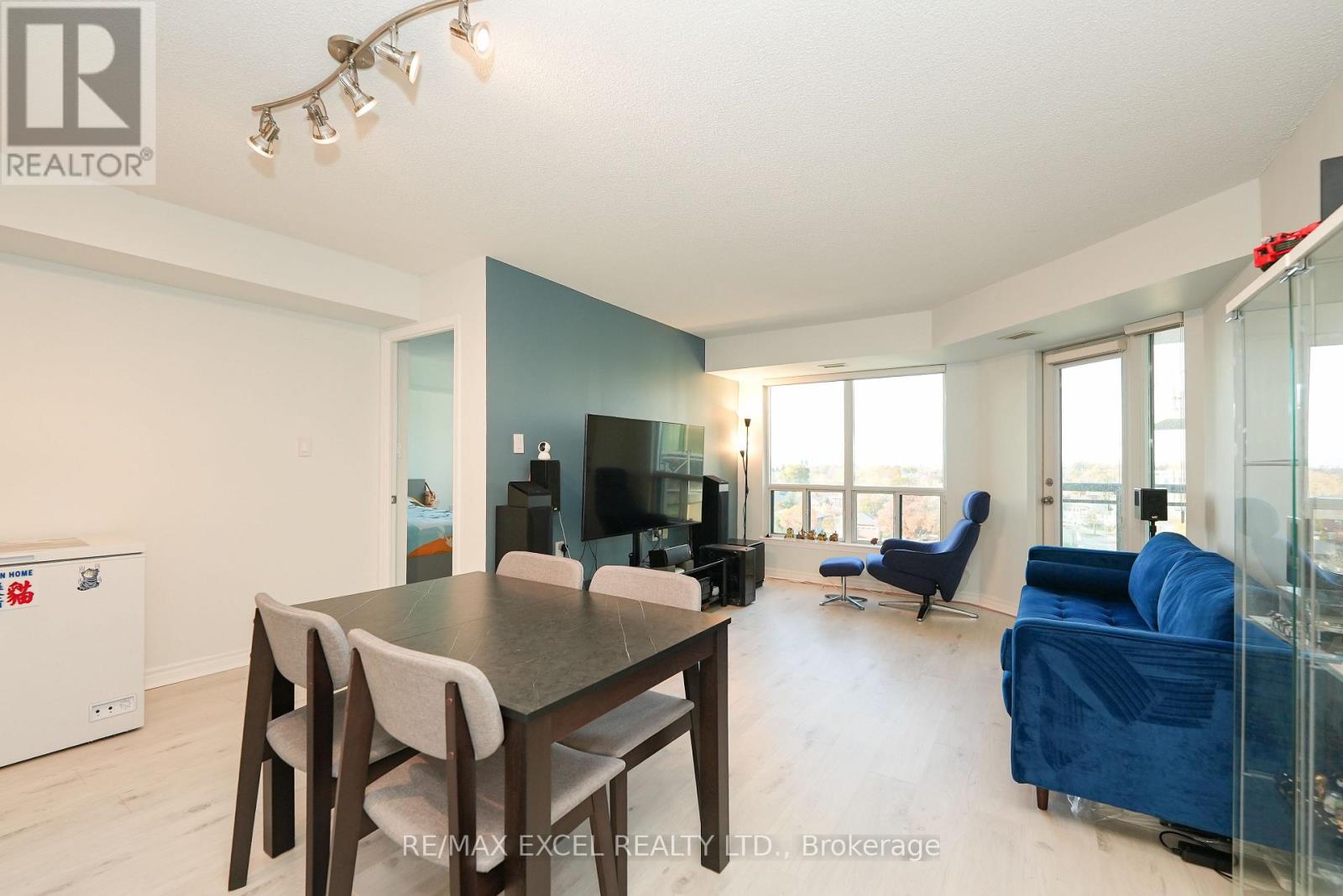 711 - 920 Sheppard Avenue W, Toronto, Ontario  M3H 0A2 - Photo 4 - C12539848