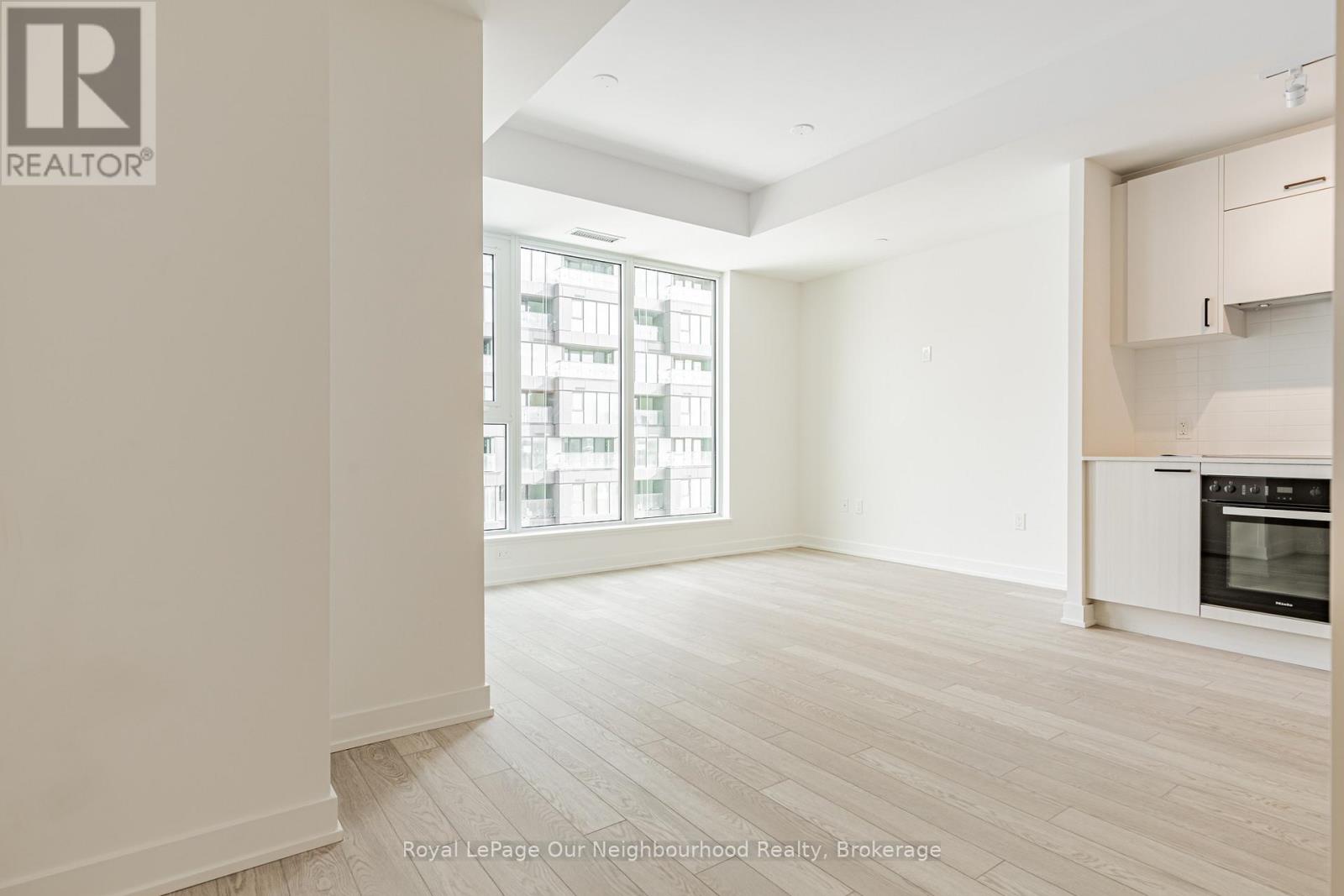 811 - 1 Quarrington Lane, Toronto, Ontario  M3C 0S4 - Photo 8 - C12539878