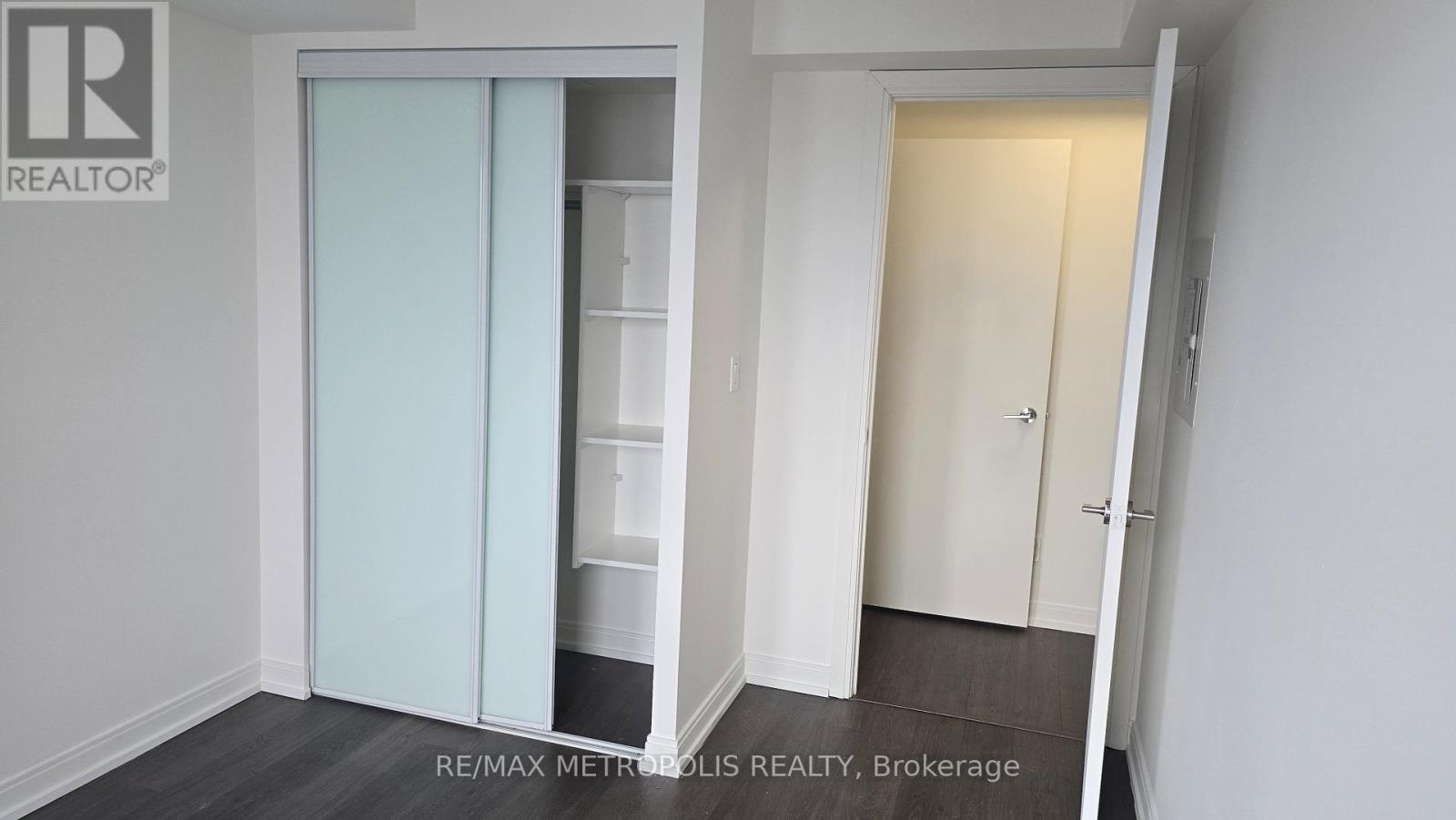 2308 - 255 Village Green Square, Toronto, Ontario  M1S 0L7 - Photo 15 - E12539832