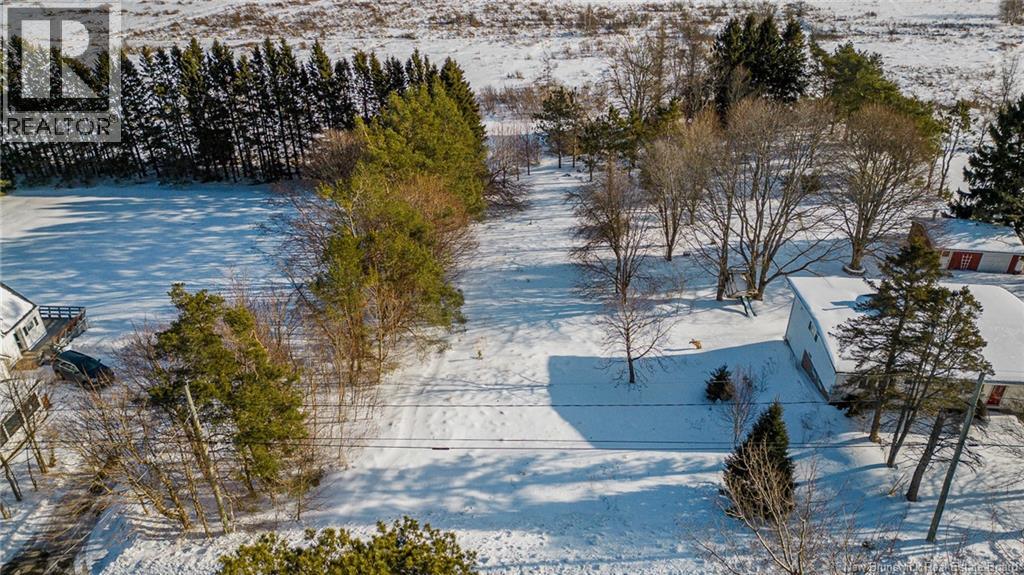 27 Harris Drive, Sackville, New Brunswick  E4L 3X6 - Photo 1 - NB130071