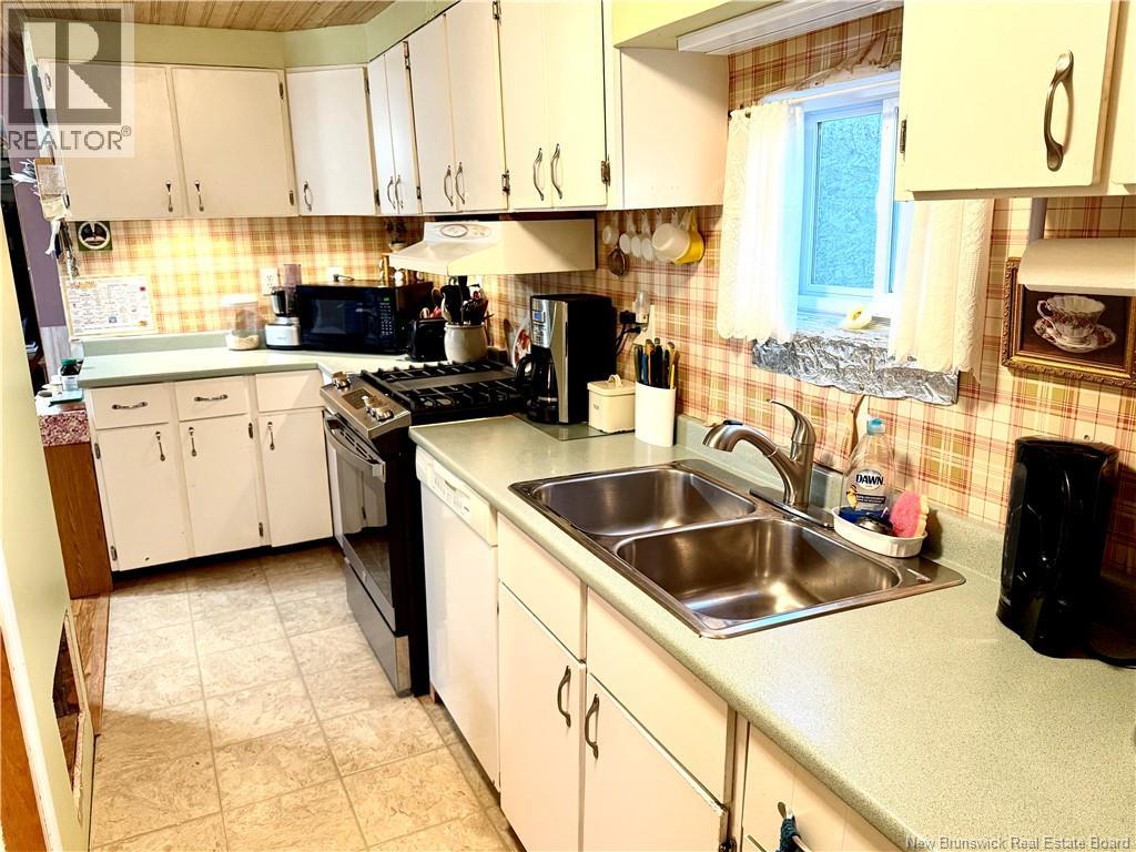 30 Macdonald Lane, Cambridge-Narrows, New Brunswick  E4C 1V1 - Photo 10 - NB130070