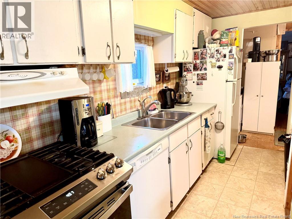 30 Macdonald Lane, Cambridge-Narrows, New Brunswick  E4C 1V1 - Photo 9 - NB130070