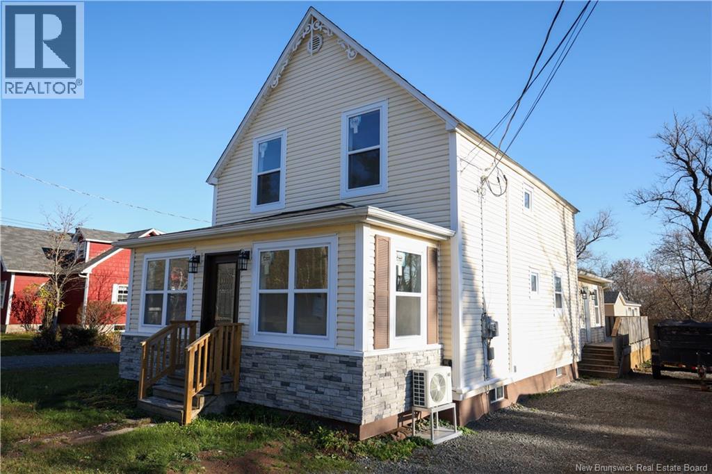 550 Salisbury Road, Moncton, New Brunswick  E1E 1B8 - Photo 1 - NB129945